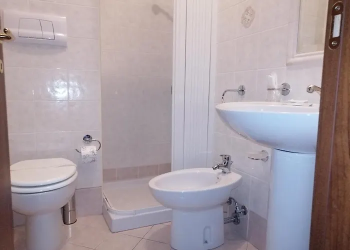 Oda ve Kahvaltı L'antico Borgo Villalago